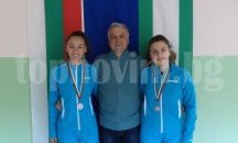 Невена Ненкова и Иванела Денева от клуб „Бадминтон” са вицешампионки на двойки
