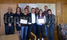 Наградиха сираци върнали намерени пари в Стара Загора