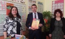 Кметът на район "Западен" се включи в Похода на книгите