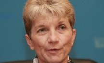 Спортният министър Даниела Дашева награди родните национали по ММА