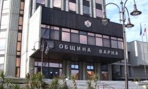 Пешеходец осъди Община Варна за необезопасена шахта