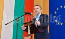Зам.-ректорът на ЮЗУ акредитира програми във Вилнюския университет