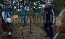Започна подновяване на кестеновите гори в симитлийското село Брежани