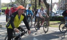 Велошествие променя движението в София днес