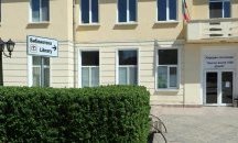 В Ценово поставиха указателни табели по проект „Пътят към библиотеката“