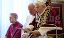 90-годишен юбилей чества днес "почетният папа" Бенедикт XVI