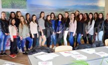 Красавици напират за короната на „Царица Роза” в Казанлък