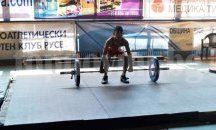 Бъдещето на щангите и борбата у нас в надпревара за „Купа Русе“ и „Русенски легенди“
