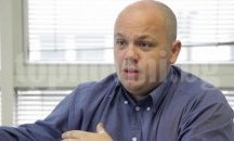 Александър Симов: Годеницата ми придаде уют и нежност в живота ми