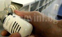 Студеното време отложи спирането на топлата вода в София