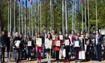 Наградиха отличените в конкурса „Европа в моя регион, през моите очи“