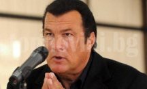 Украинският сайт „Миротворец“ включи в черния си списък актьора Стивън Сегал
