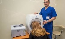 Очни хирурзи спасиха с имплант зрението на 45-годишна пациентка