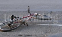 Колоездач пострада при катастрофа в Морската градина