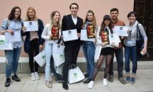 Бургаски таланти обраха най-престижните награди на театрален франкофонски фестивал