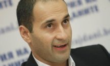 Бившият министър Христо Ангеличин се яви в Спецсъда по дело за безстопанственост