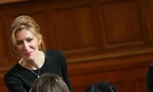Министър Ангелкова очаква успешен летен сезон в туризма