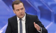 Медведев: Преговаряме с България за „Турски поток“