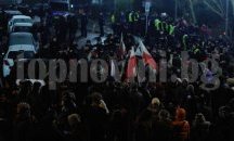 Антиправителствени протести започнаха във Варшава