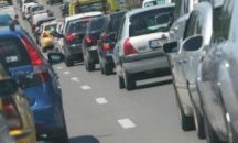 Засилен трафик по пътищата, 100 хил. автомобила се връщат в София