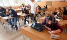 Почти 64 000 деца ще се явявят на външно оценяване по български
