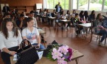Варненска фирма и университет удрят рамо на Девня за професионалните паралелки