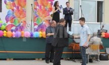 Евродепутат води варненски ученици в Брюксел