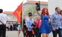 Строителният техникум в Бургас изпрати абитуриентите си
