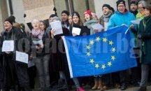 Преговорите за управляваща коалиция в Холандия - в задънена улица