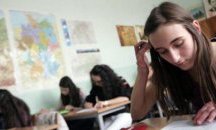 1 399 зрелостници се явиха на втората матура в Хасковско