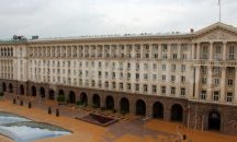 ВАС отмени постановлението за размера на минималната работна заплата от 460 лв.