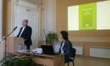 В Русе представиха доклада "Бележник 2017" за държавната грижа за децата