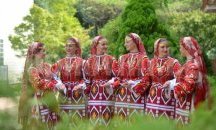Делегация от Казанлък замина за Фестивал на розата в Сеул 2017