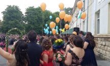 Започват абитуриентските балове в област Разград