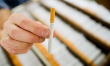 Иззеха алкохол и тютюн без бандерол от жилище и магазин в Карнобат