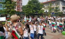 Жителите на Поморие посрещат 24 май с шествие и концерт