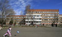 Родители и учители искат оставката на директорката на столичното 81 СОУ