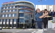 Д-р Хубанов откри очна клиника за 6 млн. лв. в Бургас