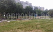 Смяна на фирмата по озеленяване забавя косенето на тревните площи в Сливен