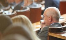Депутатите отхвърлиха исканата оставка на Димитър Главчев