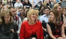 Мая Манолова и известни певци дадоха старт на кампанията „Нашето дете“