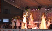 Коронясаха Царица Роза 2017 в Казанлък