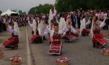 Празникът на розата в Казанлък отново събра хиляди