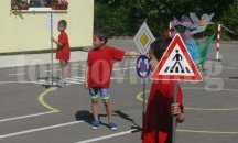 Малките „щурчета” показаха знанията си по пътна безопасност