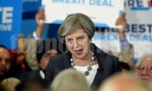 Консерваторите в Обединеното кралство печелят изборите, но губят абсолютното мнозинство