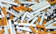 Шестима българи задържани в Испания за продажба на контрабандни цигари