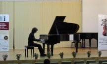 Млад русенски пианист отново с Гран при от международен конкурс