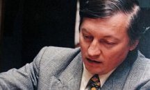 Гросмайстор Анатолий Карпов пристига в Стара Загора