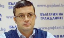 Тома Биков: Пламен Узунов да се оттегли