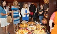 Зам.-министър откри нов фермерски пазар в Бургас